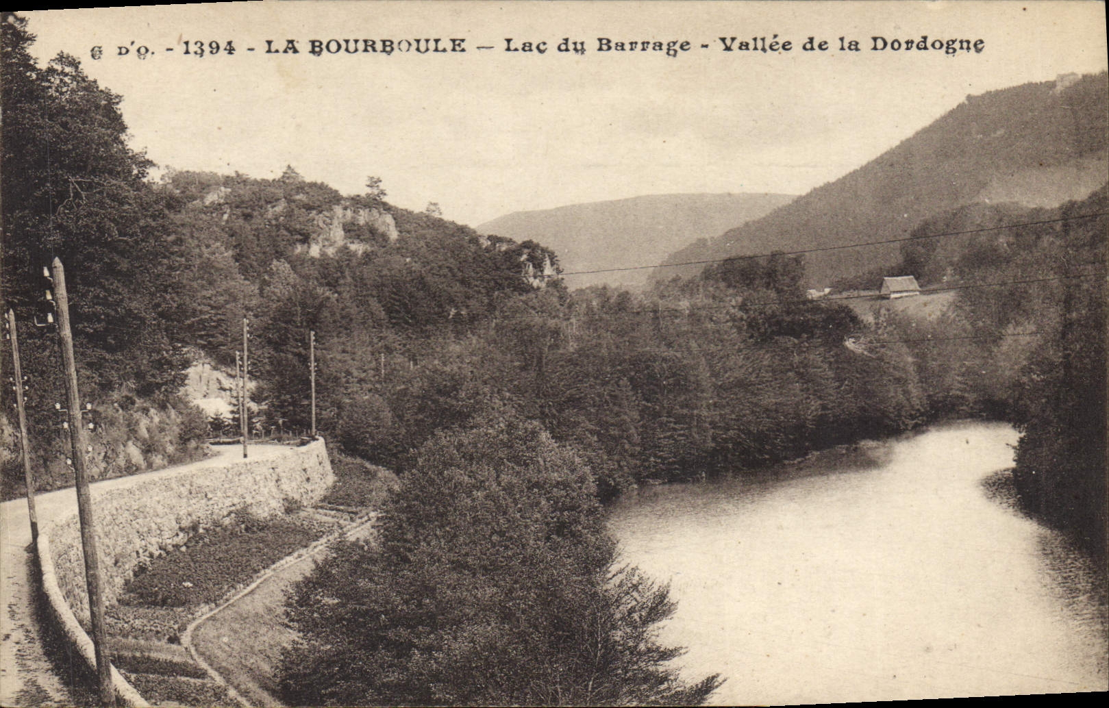 CPA La Bourboule Lac du Barrage Vallee de la Dordogne