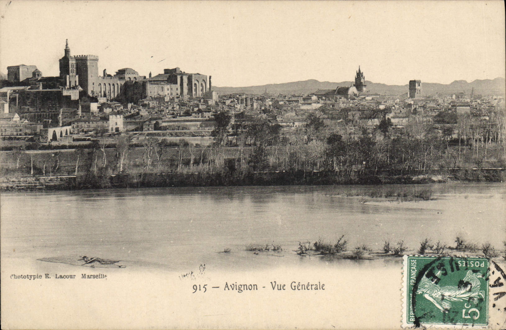 CPA Avignon Vue generale