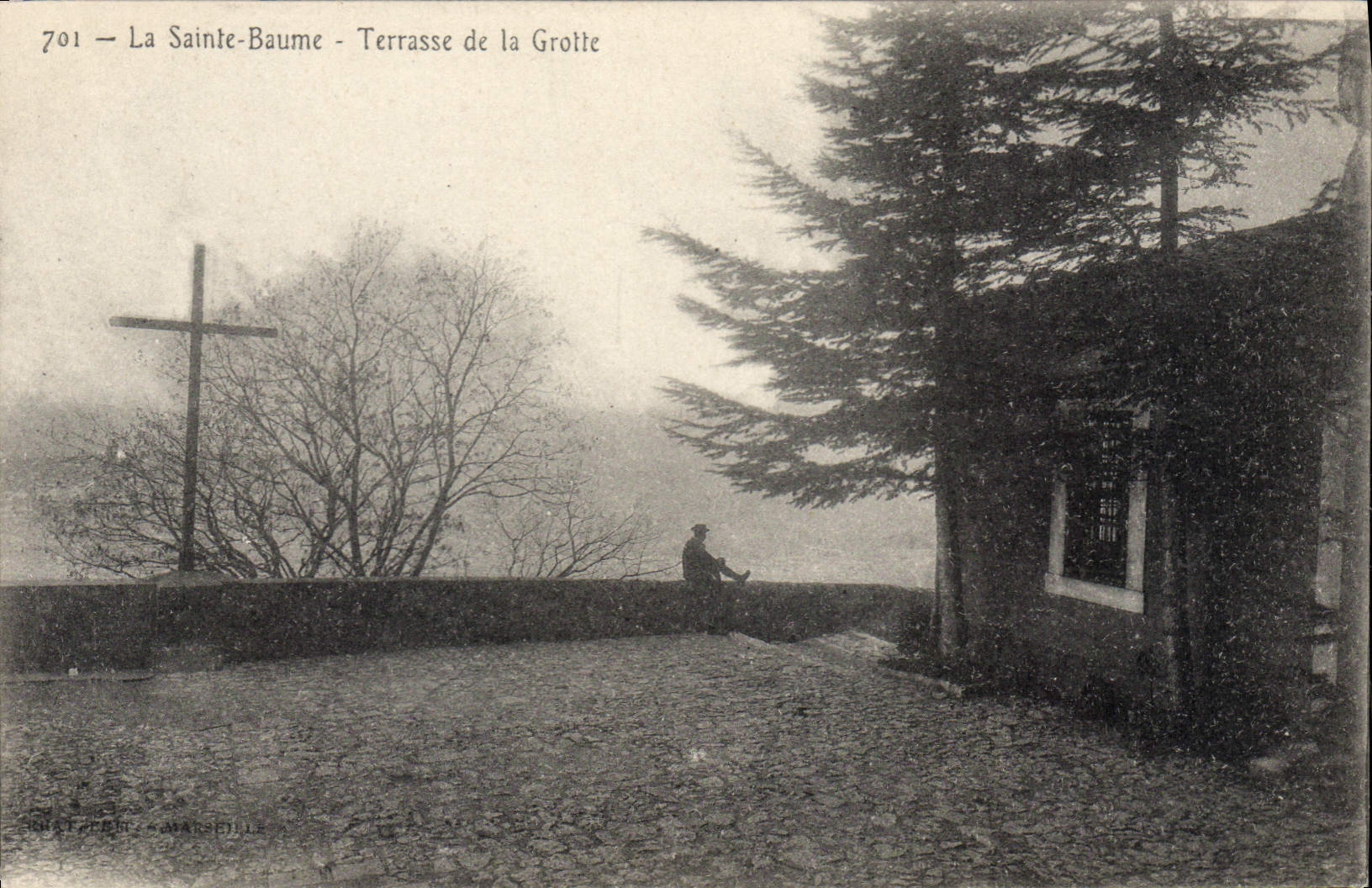 CPA La Sainte Baume Terrasse de la Grotte