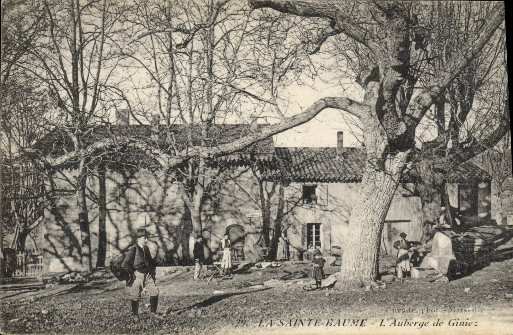 CPA La Sainte Baume L'Auberge de Giniez
