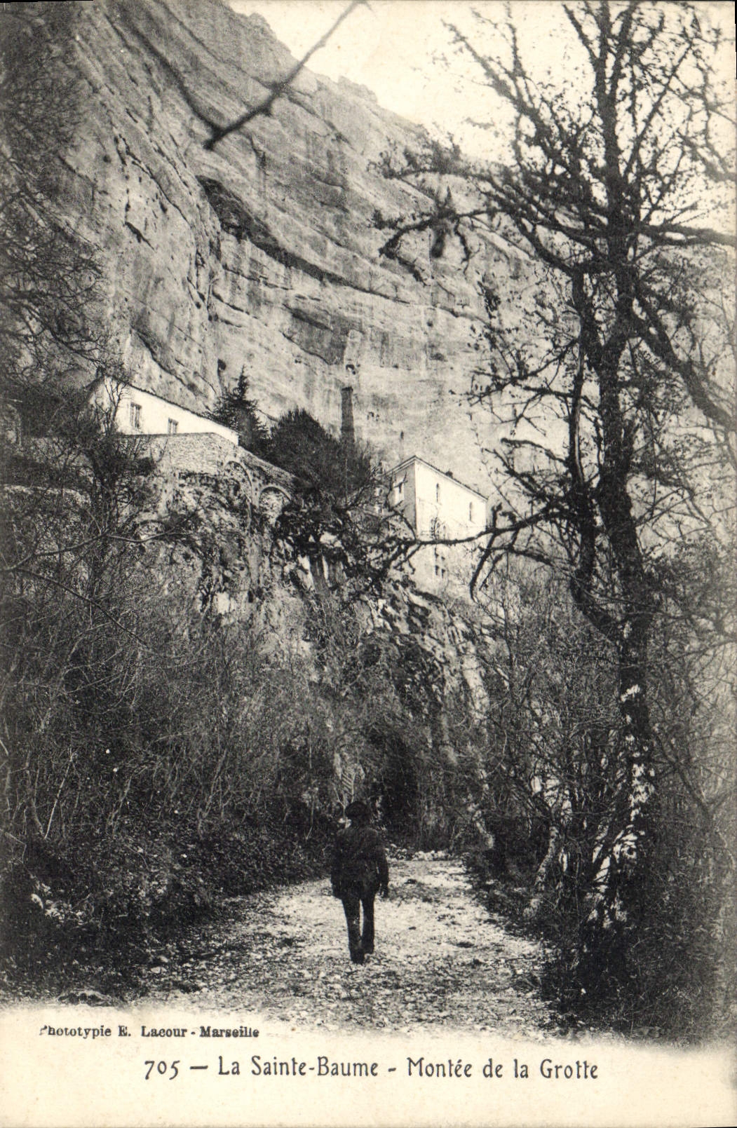 CPA La Sainte Baume Montee de la Grotte