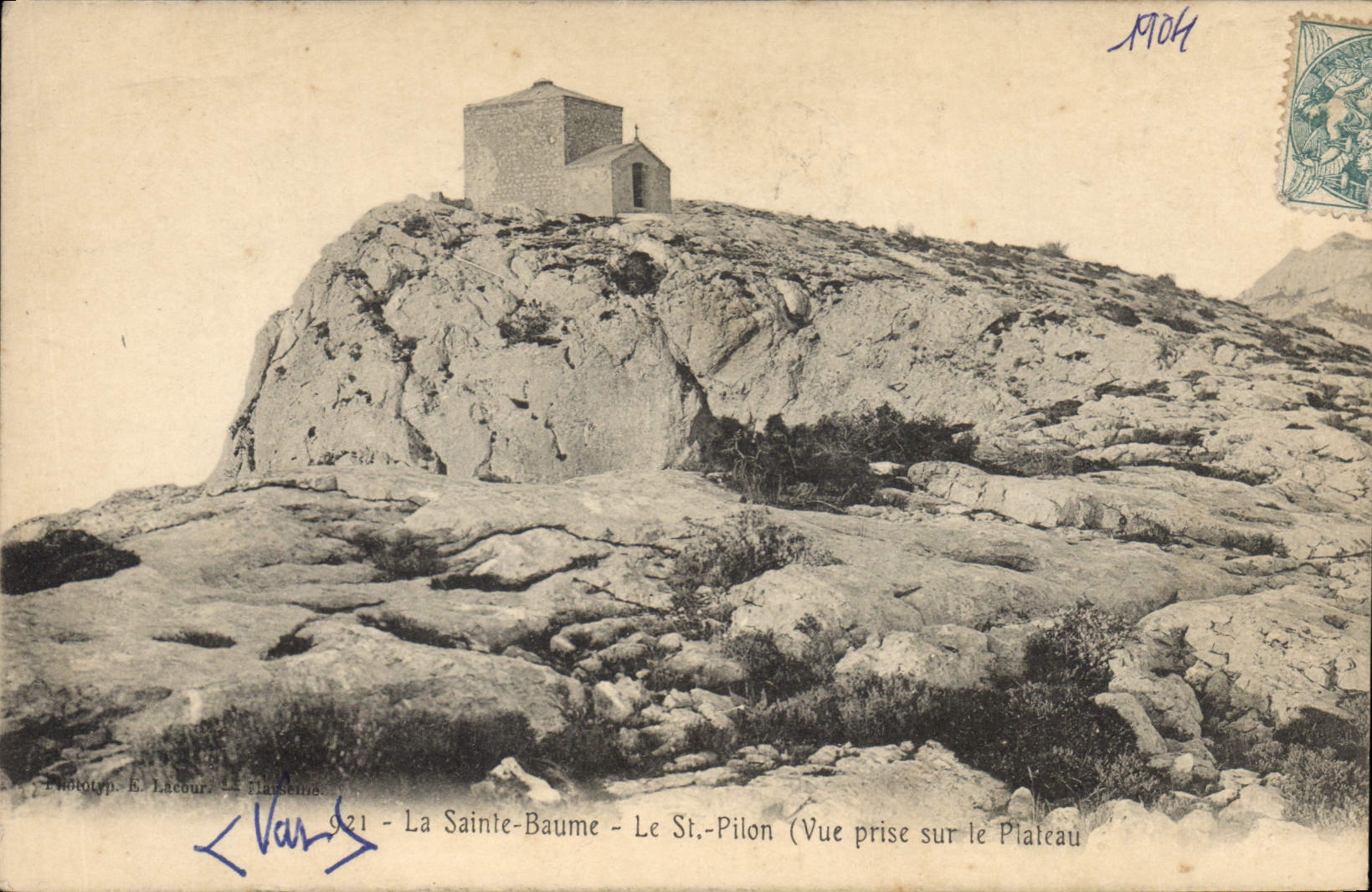 CPA La Sainte Baume Le St Pilon (vue prise sur le plateau)