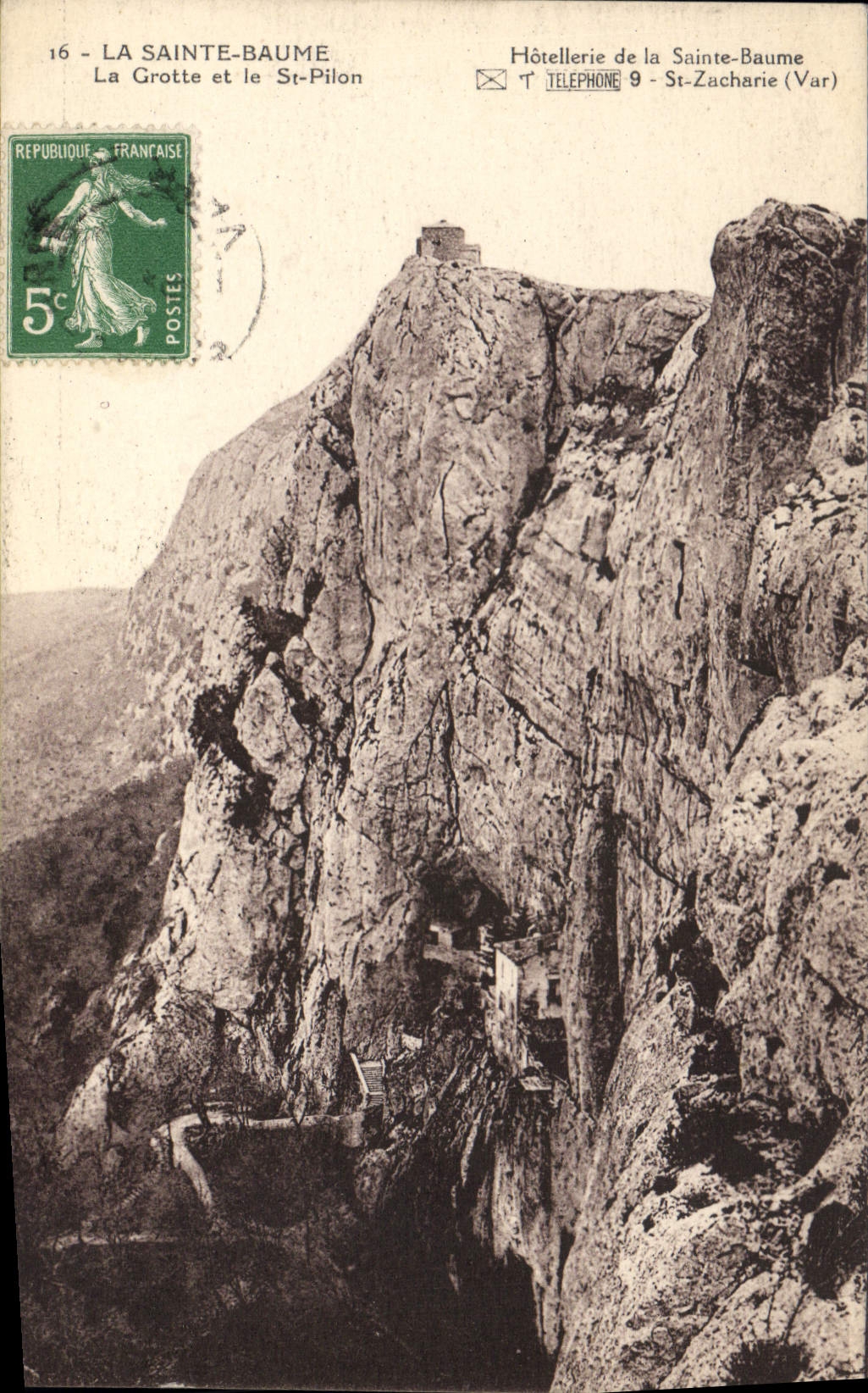 CPA La Sainte Baume La Grotte et le St Pilon