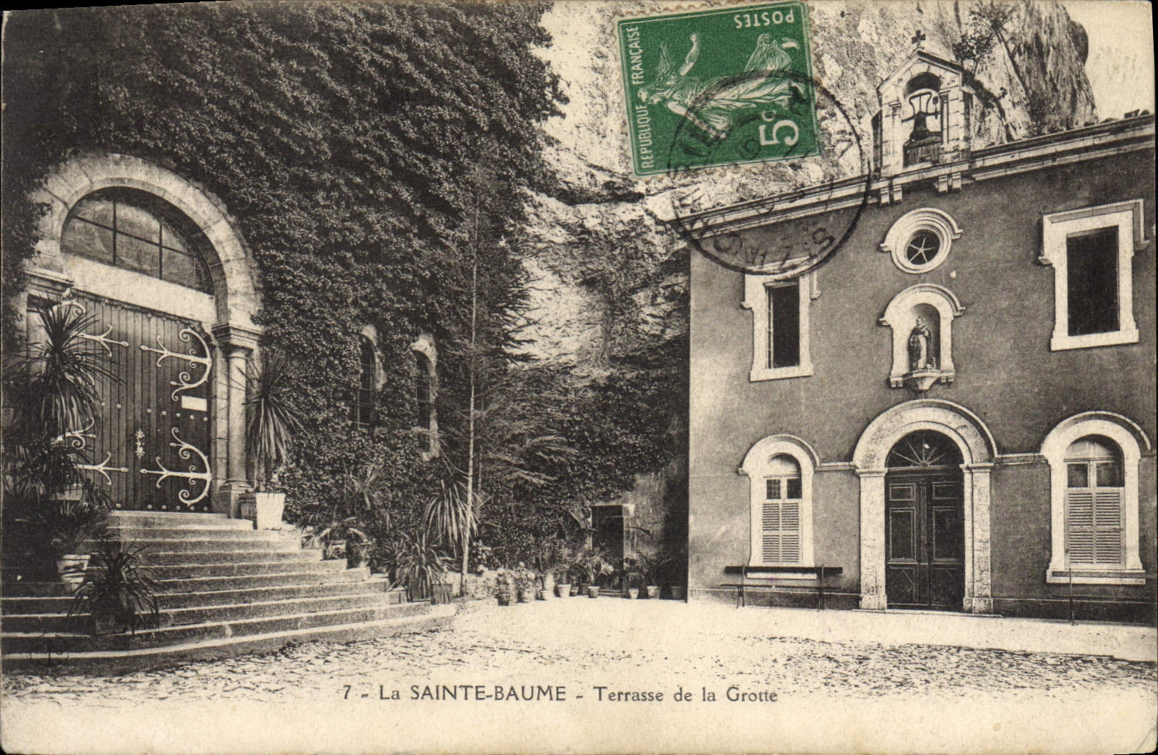 CPA La Sainte Baume Terrasse de la Grotte