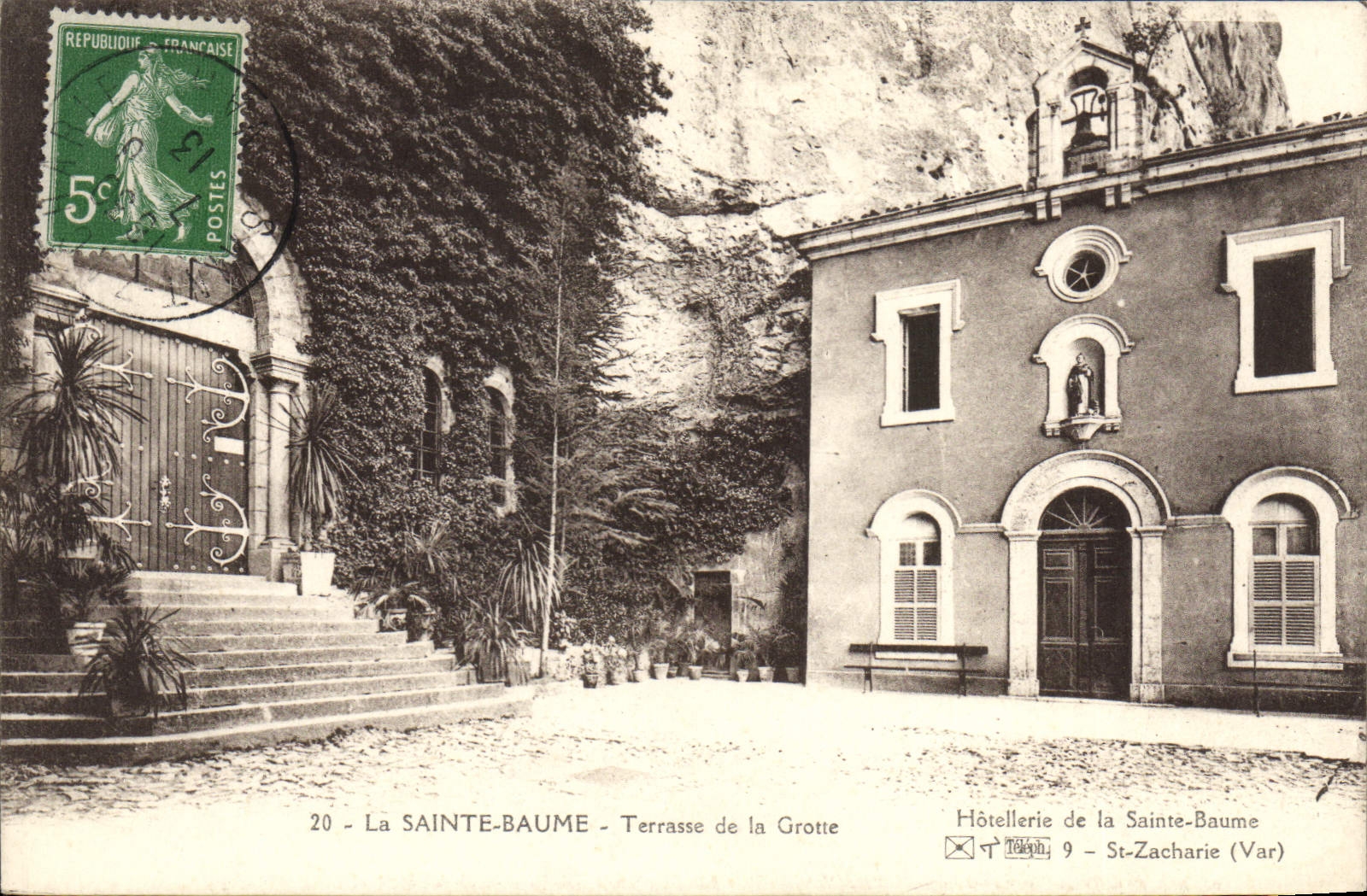 CPA La Sainte Baume Terrasse de la Grotte