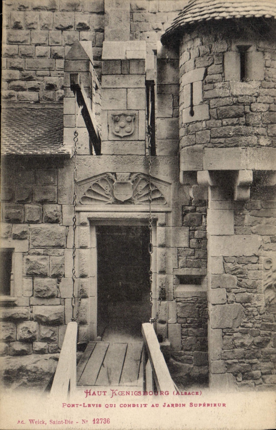 CPA Haut Koenigsbourg pont Levis qui conduit au Jardin Superieur