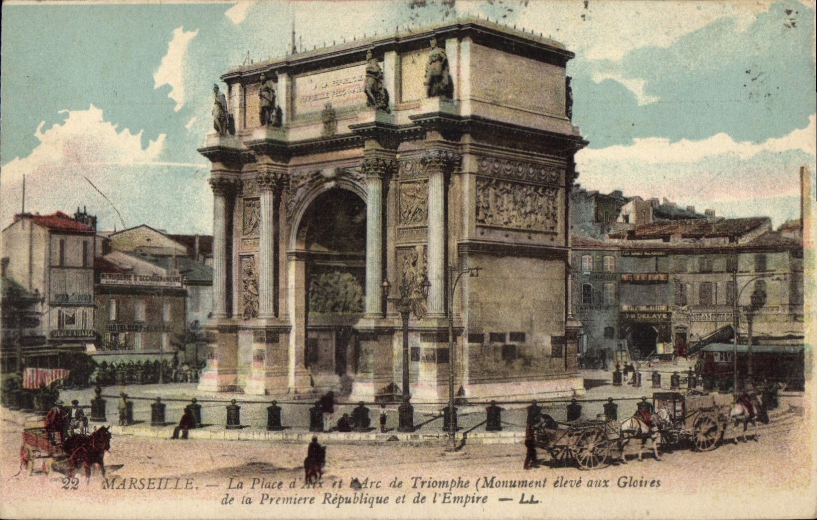 CPA Marseille La Place d'Aix et Arc de Triomphe Monument eleve aux Gloires de la Premiere Republique