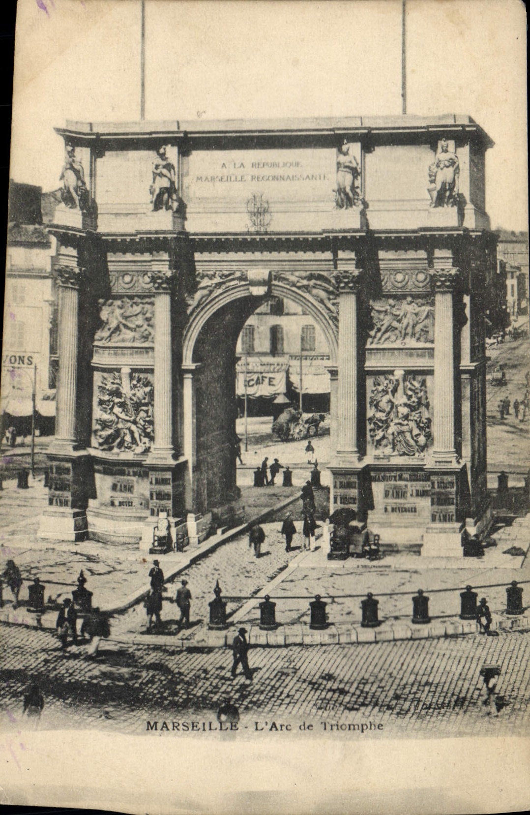 CPA Marseille L'Arc de Triomphe 