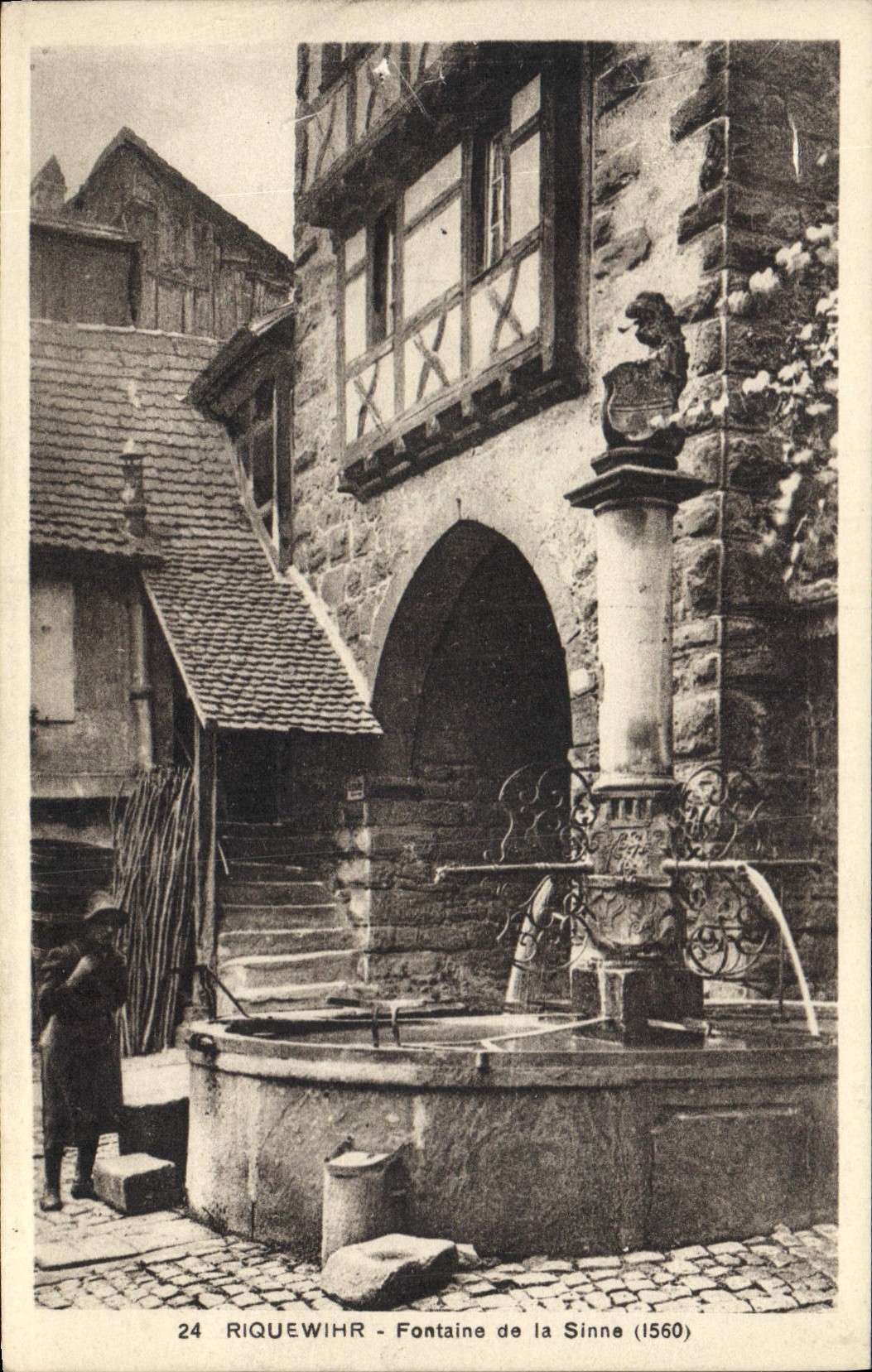 CPA Riquewihr Fontaine de la Sinne 