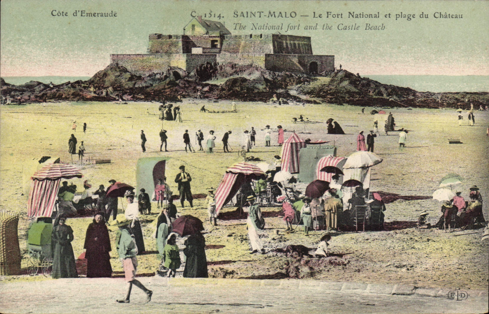 CPA Cote d'Emeraude Saint Malo Le Fort National et Plage du Chateau 