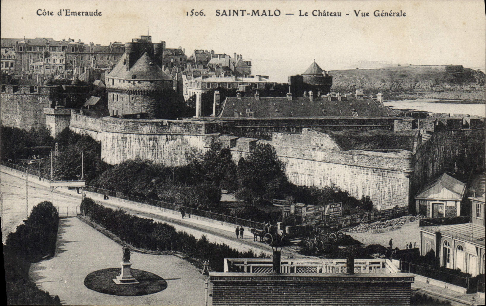 CPA Saint Malo Le Chateau Vue Generale 