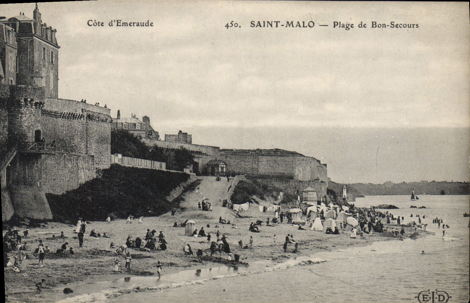 CPA Cote d'Emeraude Saint Malo Plage de Bon Secours 