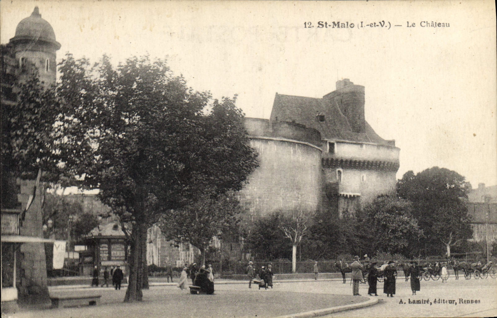 CPA St Malo I et V Le Chateau 