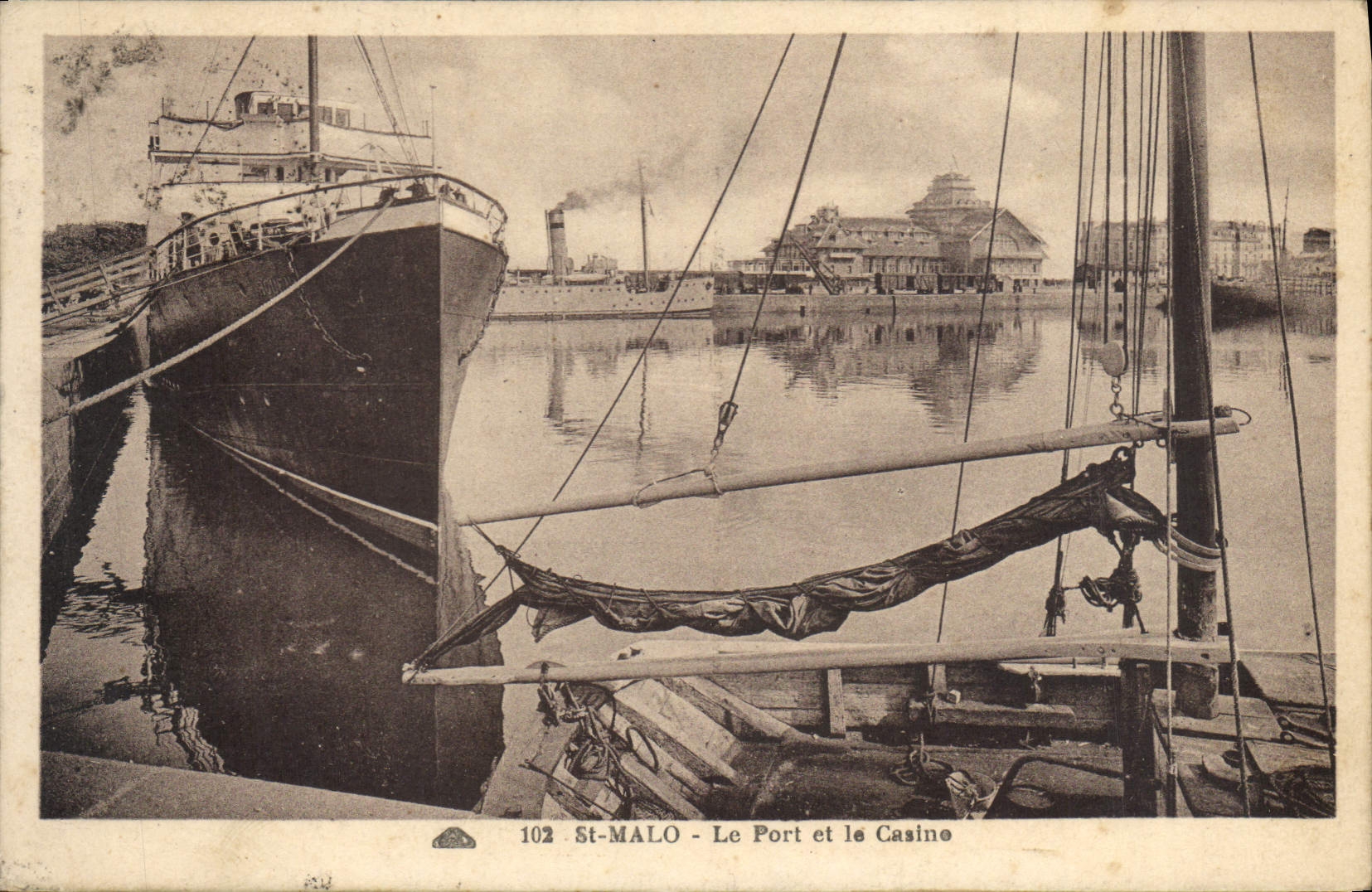 CPA St Malo Le Port et le Casino 