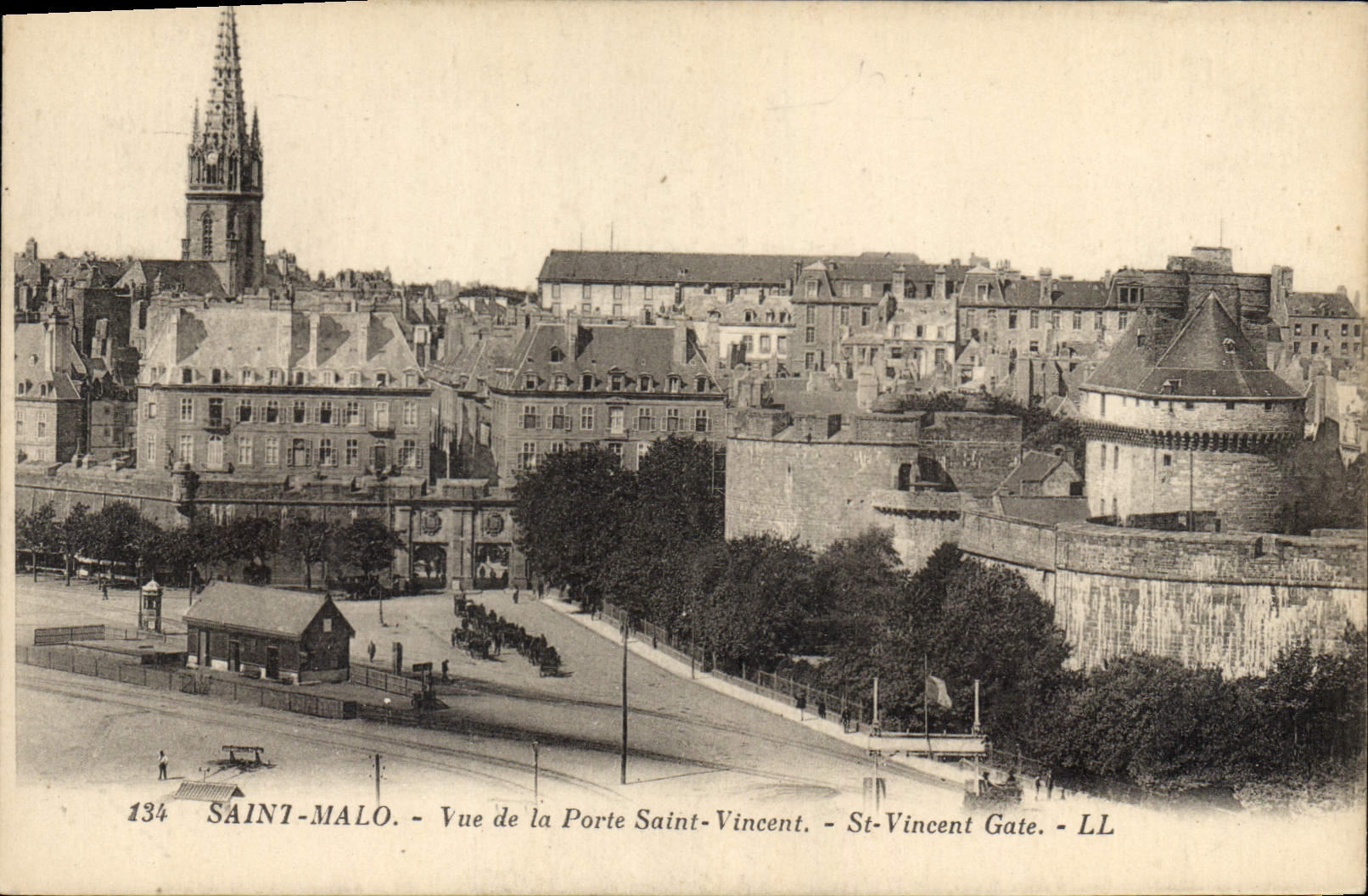 CPA Saint Malo Vue de la Porte Saint Vincent St Vincent Gate 