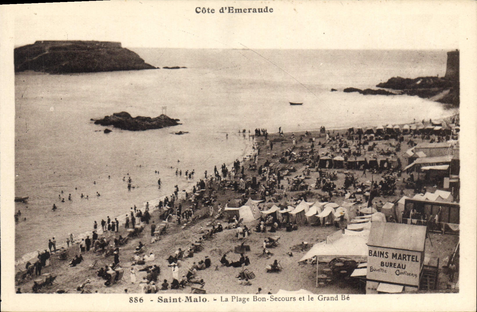 CPA Cote d'Emeraude Saint Malo La Plage Bon Secours et le Grand Be 