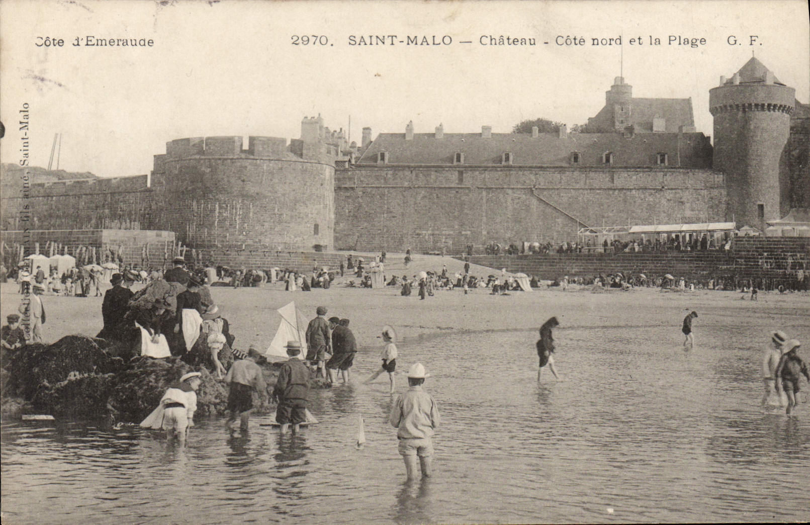 CPA Saint Malo Chateau Cote Nord et la Plage 