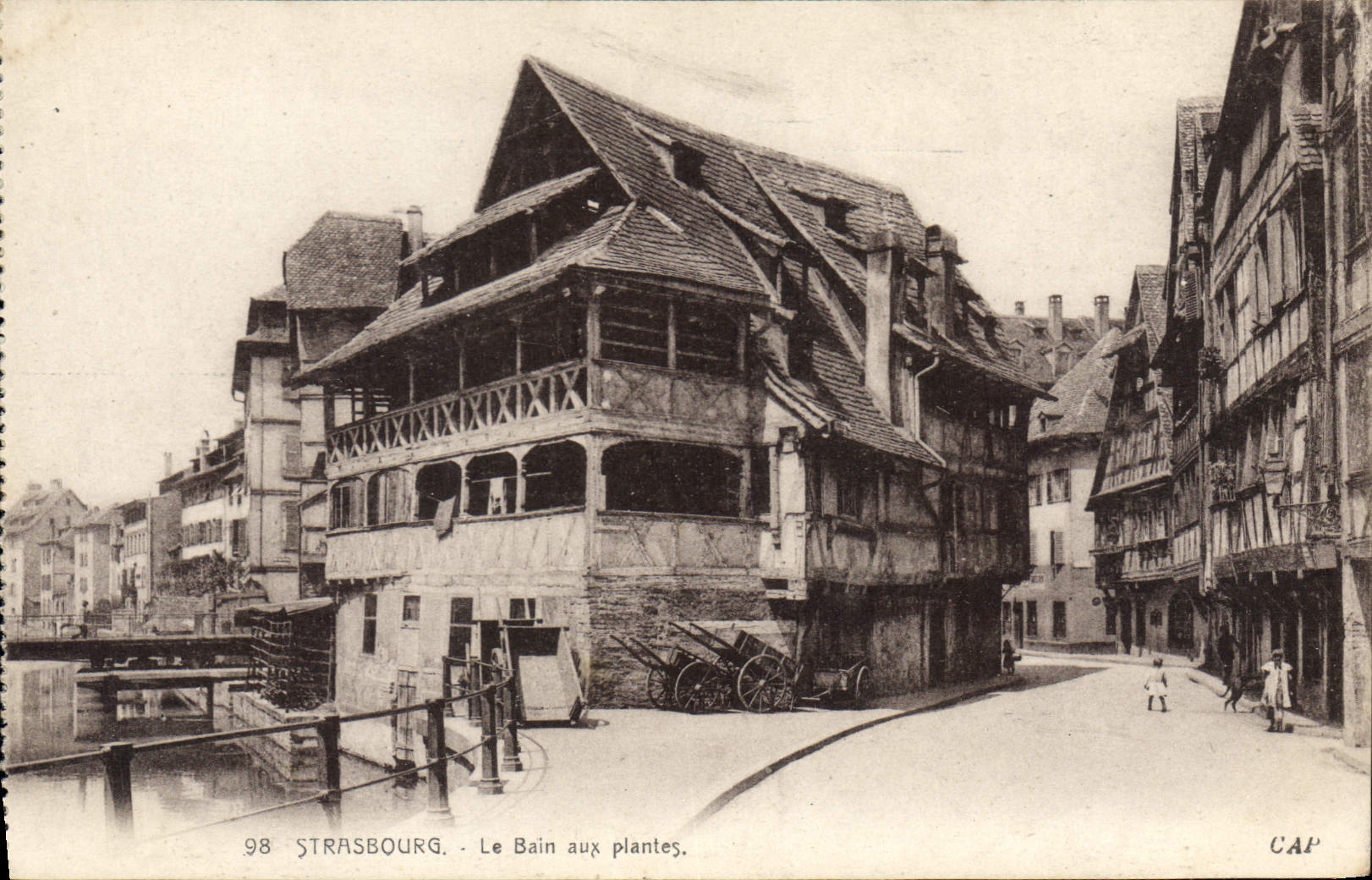 CPA Strasbourg Le Bain aux plantes 