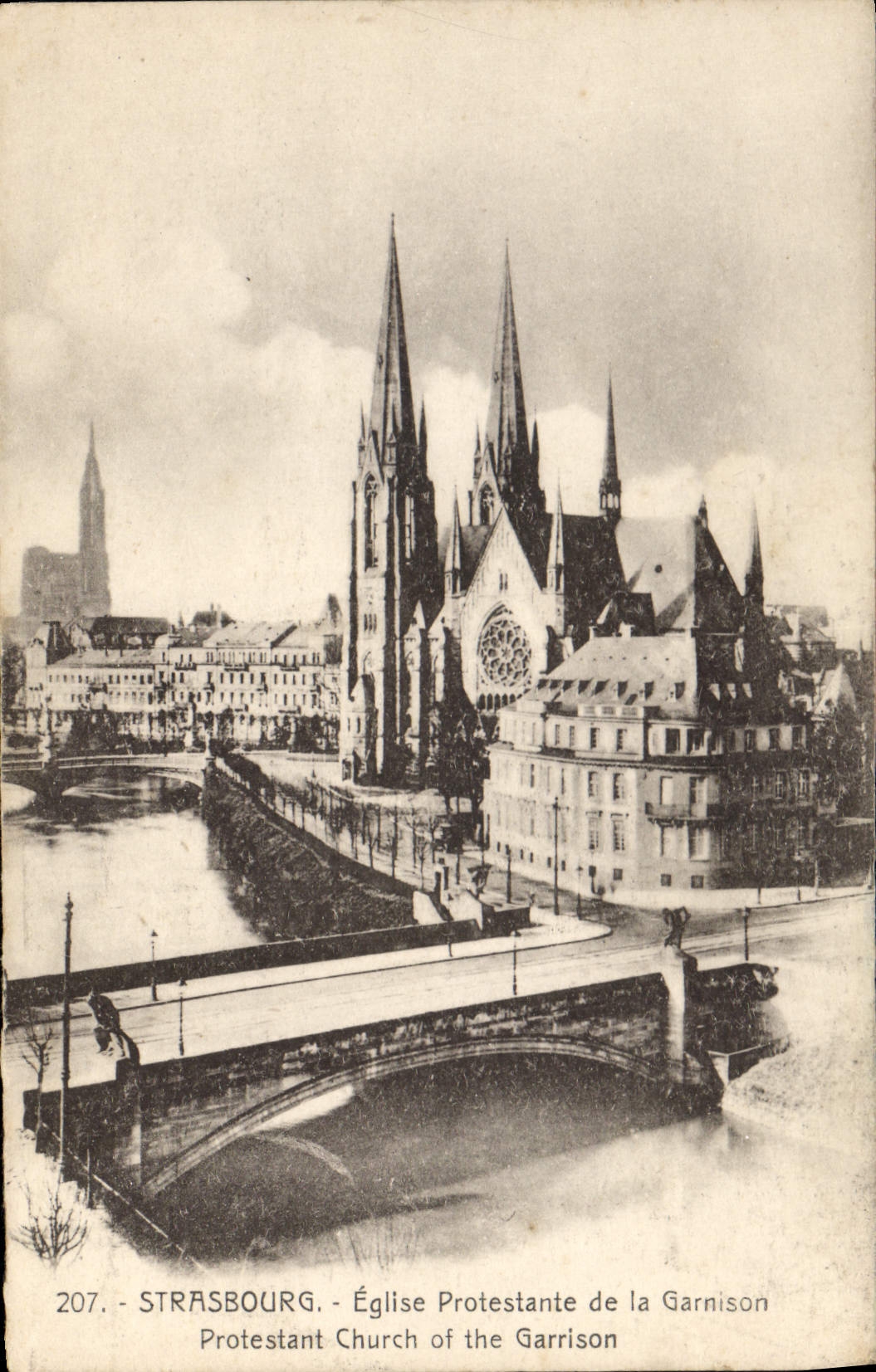 CPA Strasbourg Eglise Protestante de la Garnison 