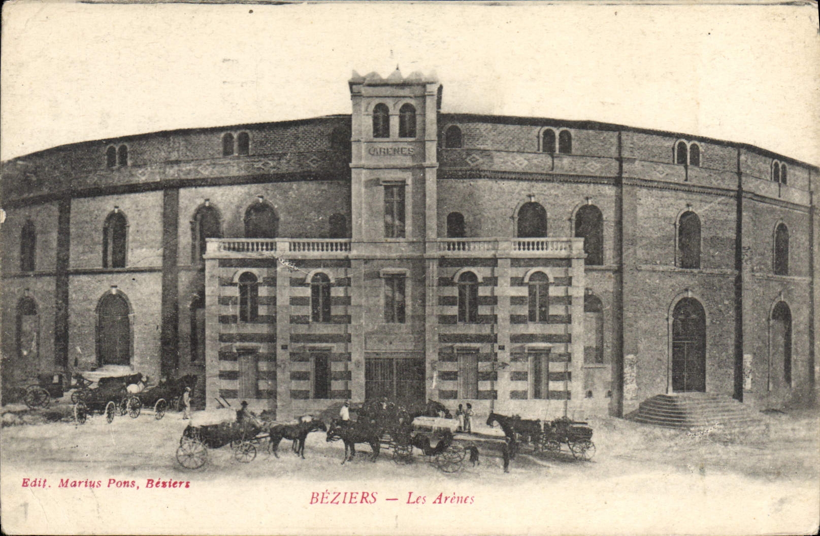 CPA Beziers Les Arenes 