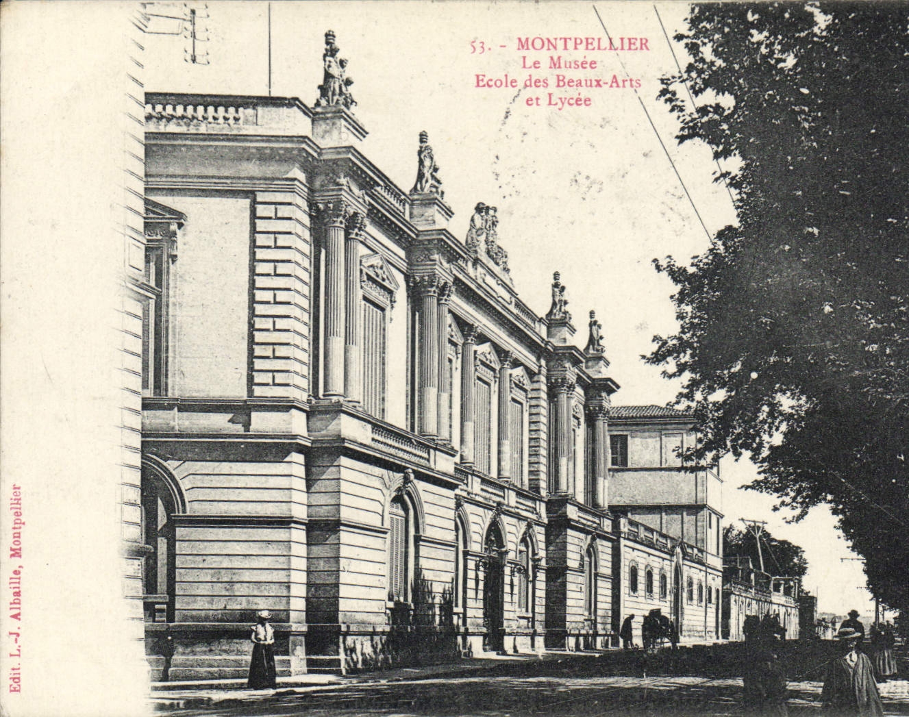 CPA Montpellier Le Musee Ecole des Beaux Arts et Lycee 
