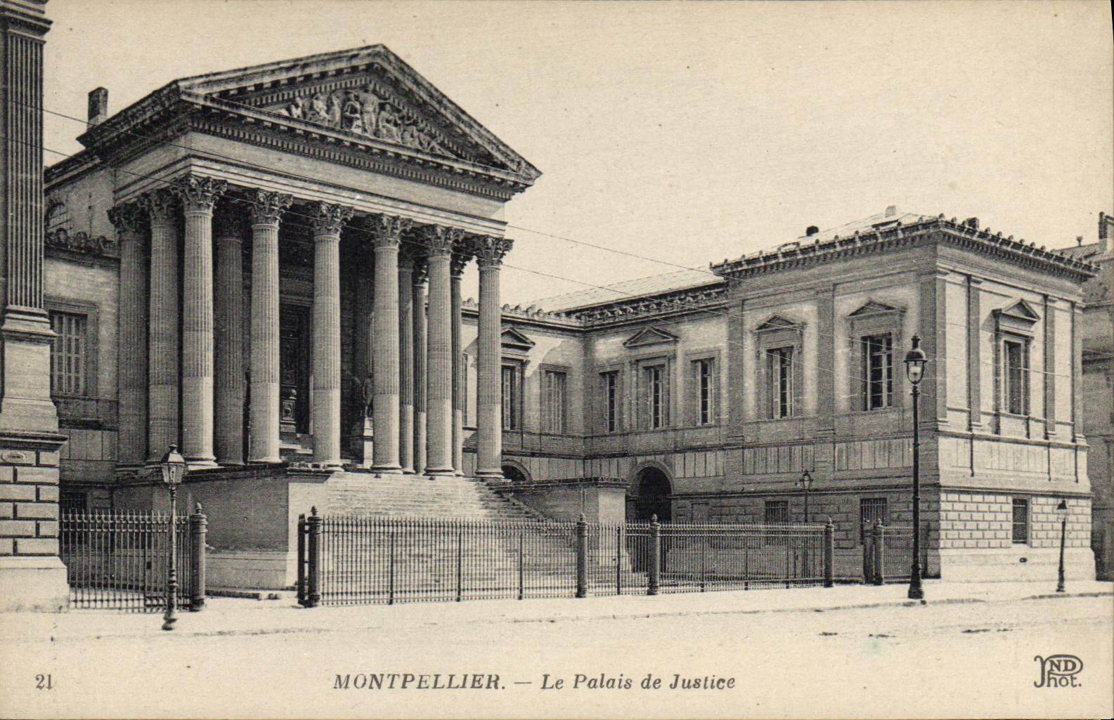 CPA Montpellier Le Palais de Justice 