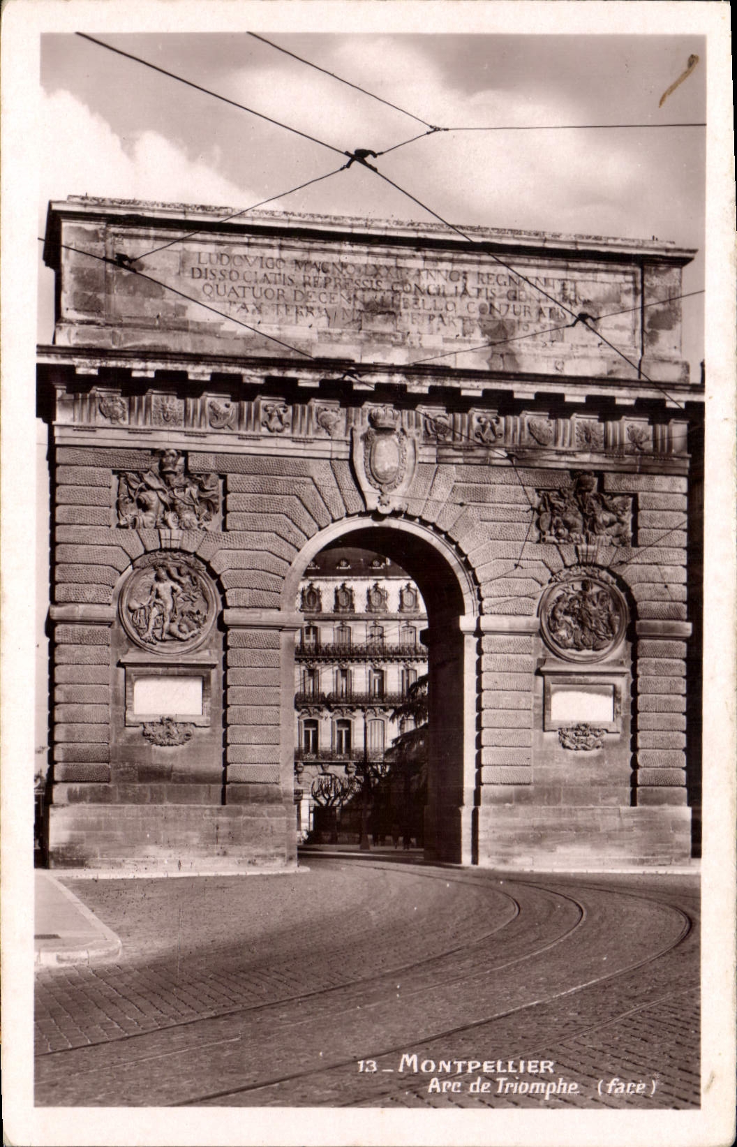 CPA Montpellier Arc de Triomphe 
