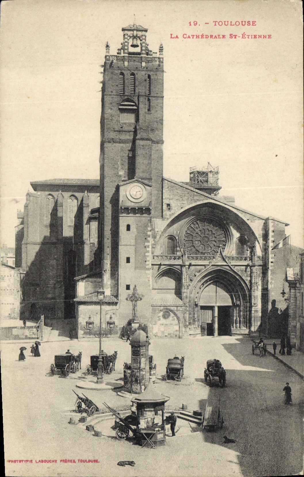CPA Toulouse La Cathedrale St Etienne
