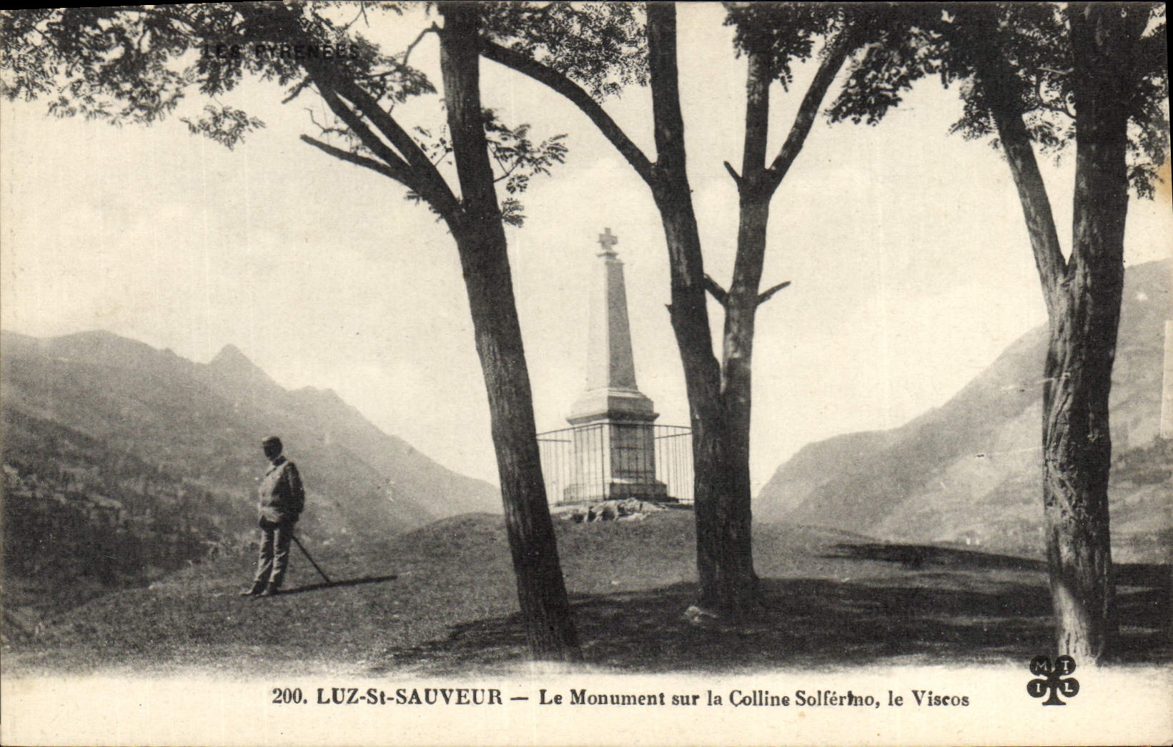 CPA Luz St Sauveur le Monument sur la Colline Solfermo le Visco