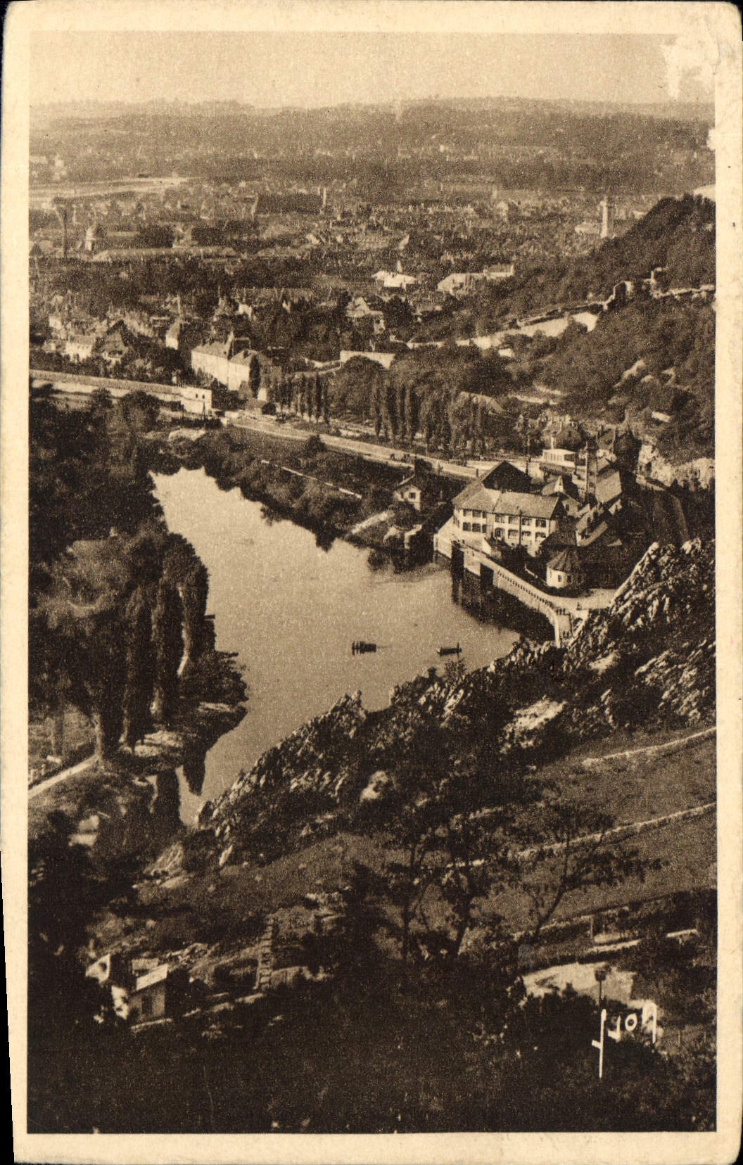 CPA Besancon (Doubs)Le Doubs a Tarraguoz