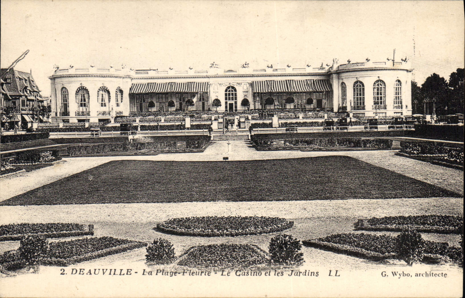 CPA Beauville La Plage Fleure Le Casino et les Jardins