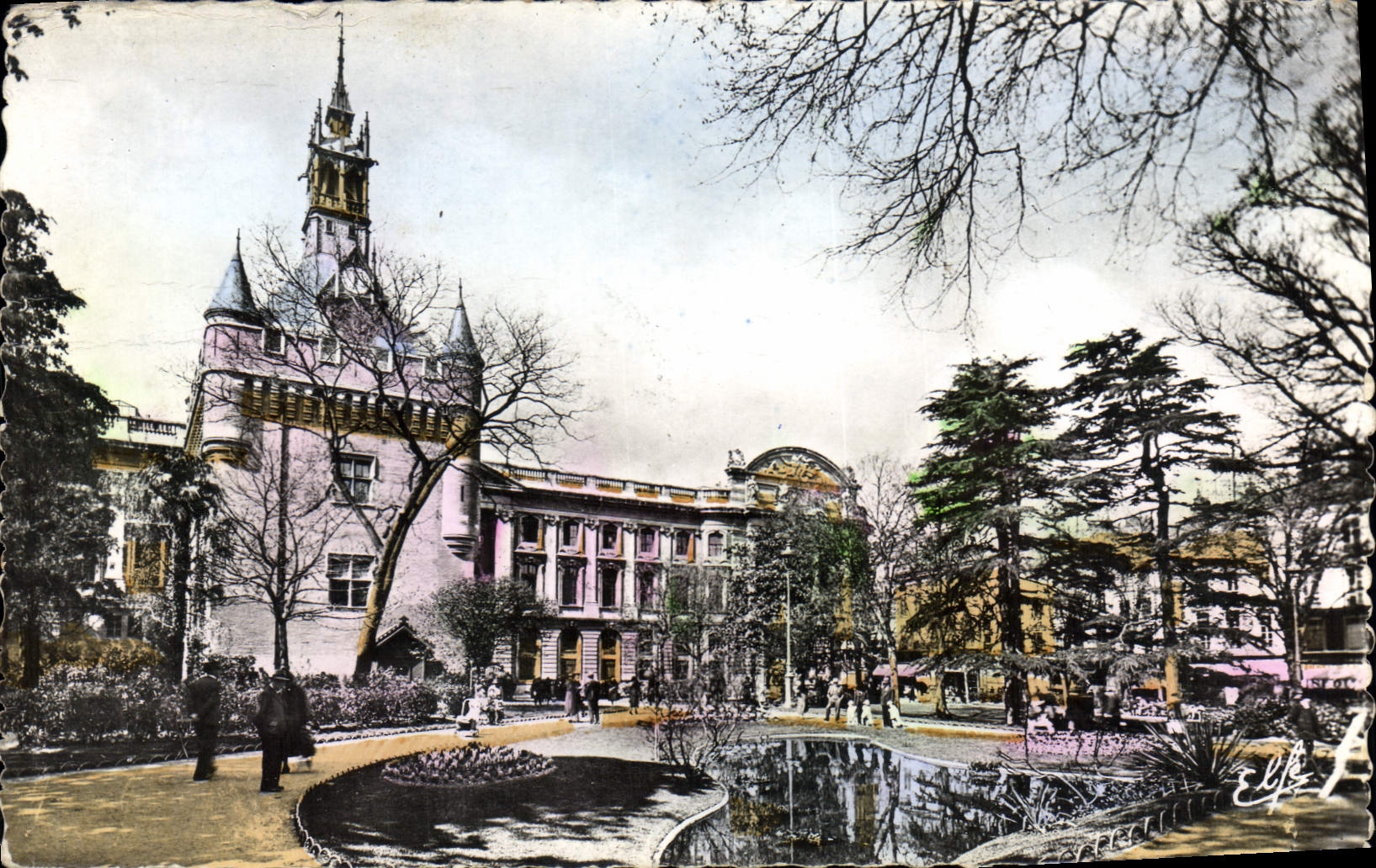 CPA Toulouse la Ville Rose Square de Gaulle et Donjon du Capitole