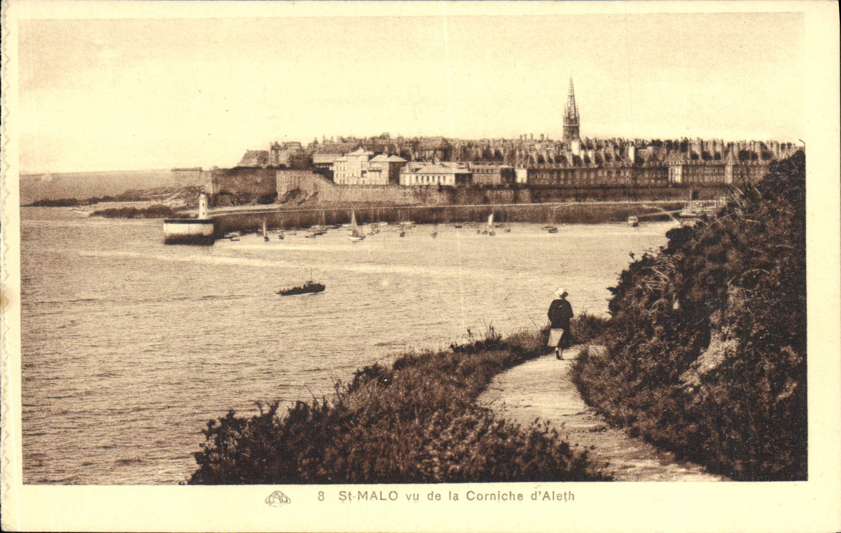 CPA Saint Malo Vu de la Corniche d'Aleth