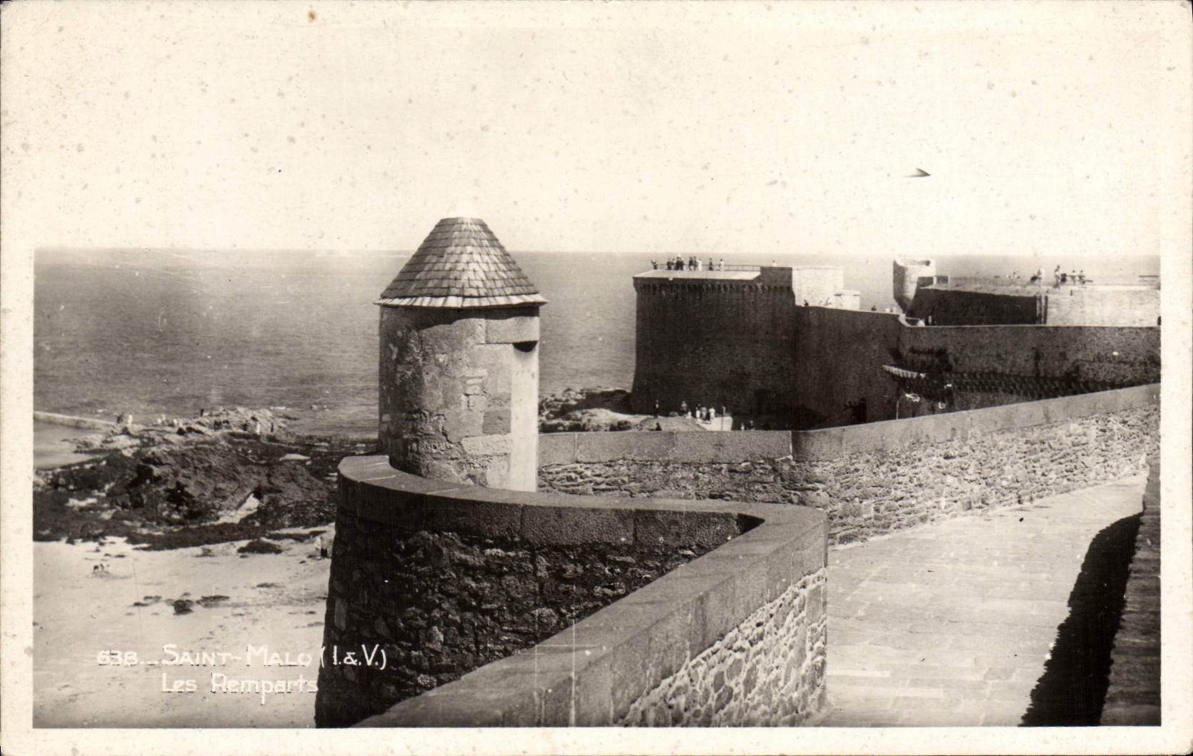 CPA Saint Malo Les Remparts