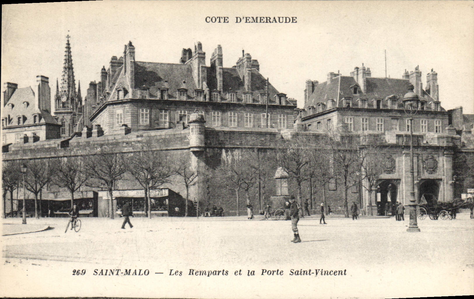 CPA Saint Malo Les Remparts et la Porte Saint Vincent Cote d'Emaraude