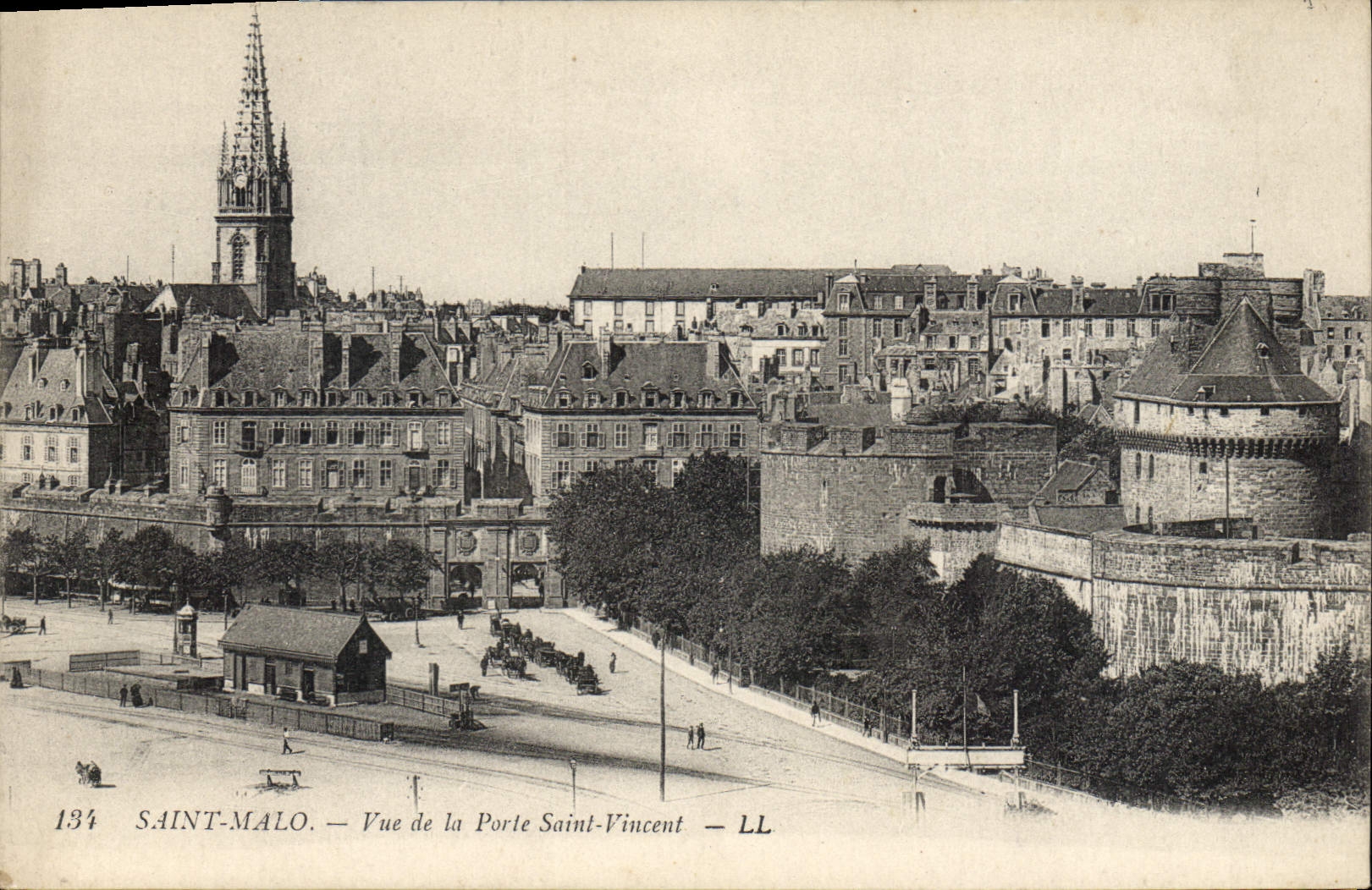 CPA Saint Malo Vue de la Porte Saint Vincent