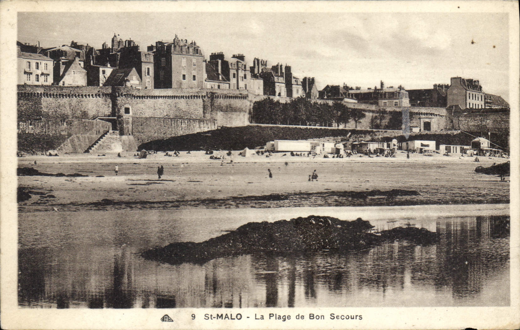 CPA Saint Malo La PLage de Bon Secours