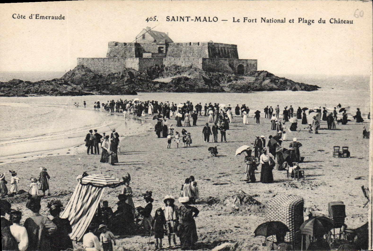 CPA Saint Malo Cote d'Emeraude Le Fort National et Plage du Chateau