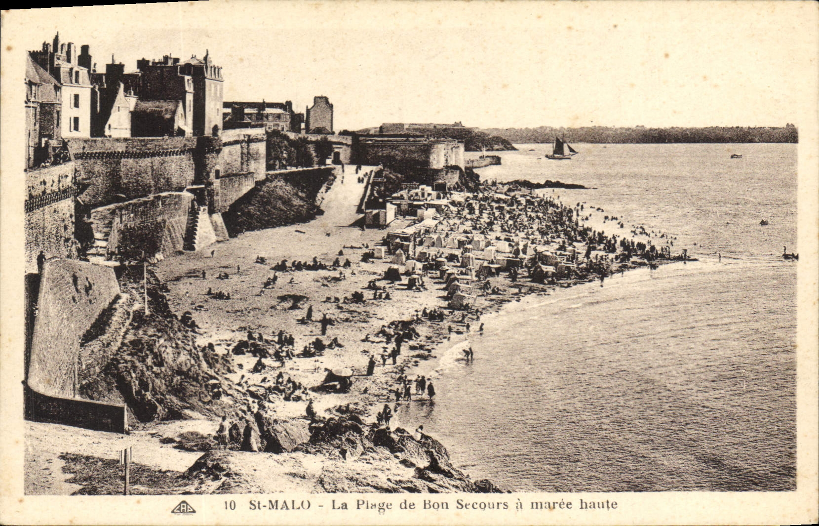 CPA Saint Malo La Plage de Bon Secours a maree haute
