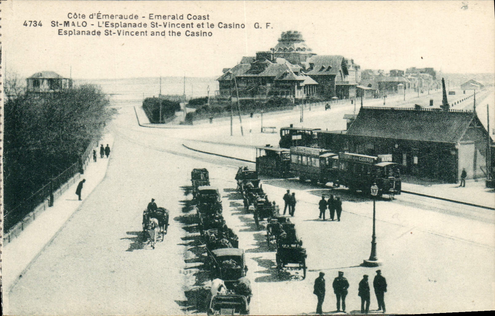CPA Saint Malo Cote d'Emeraude L'Esplanade St Vincent et le Casino Tramway