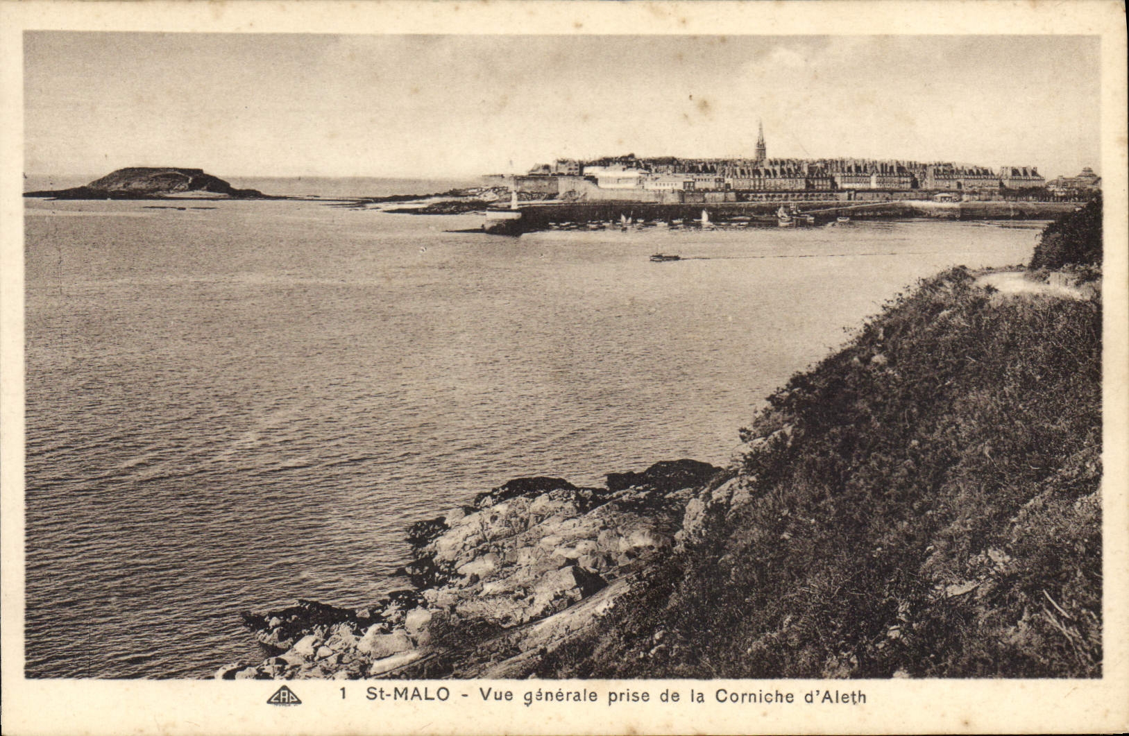 CPA St Malo Vue generale prise de la Corniche d'Aleth