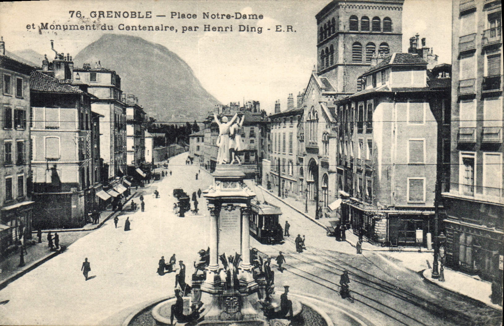 CPA Grenoble Place Notre Dame et Monument du Centenaire par Henri Ding Tramway