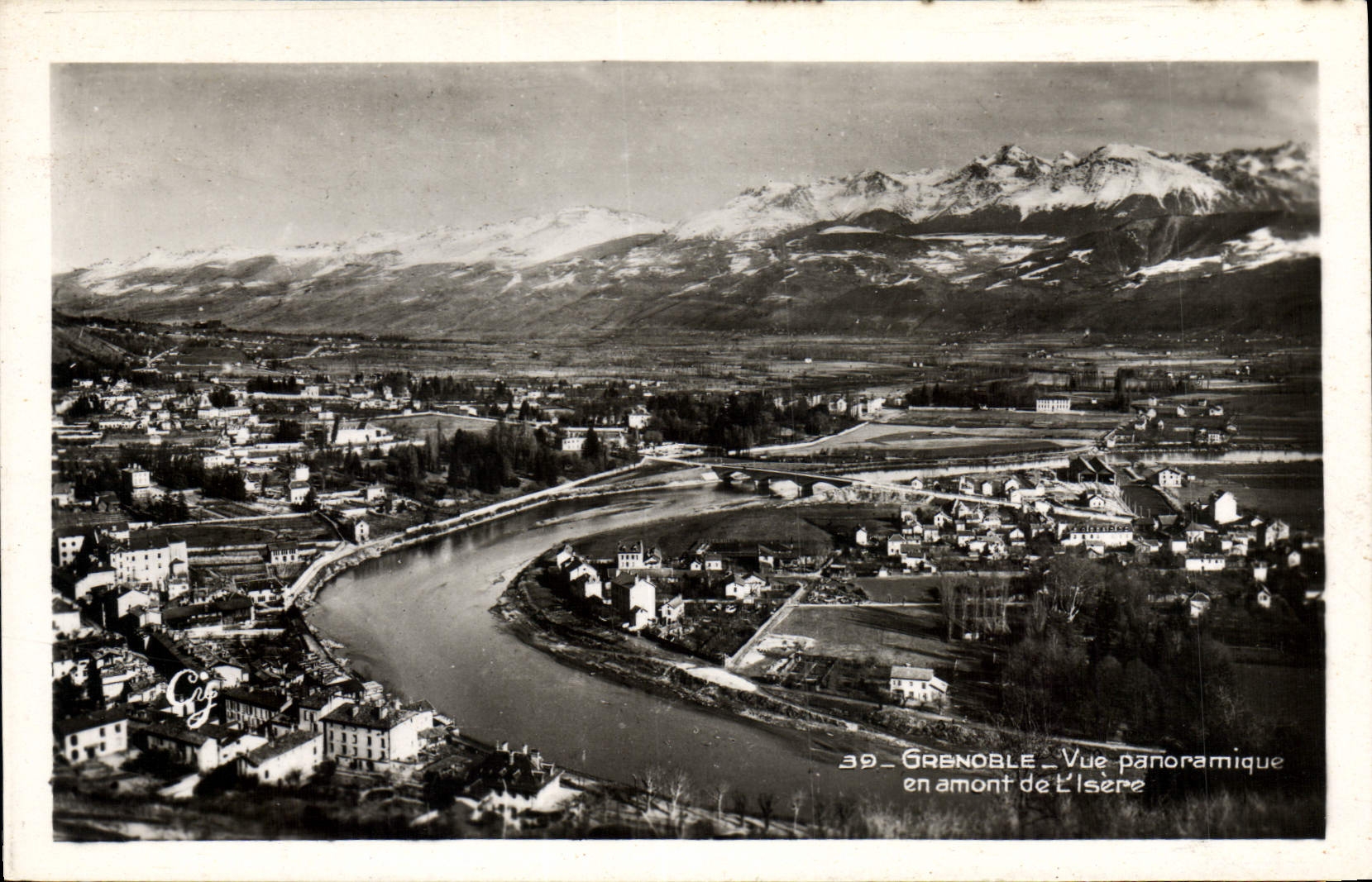 CPA Grenoble Vue panoramique en amont de l'Isere