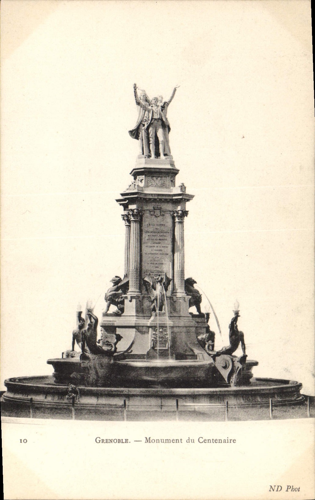 CPA Grenoble Monument du Centenaire