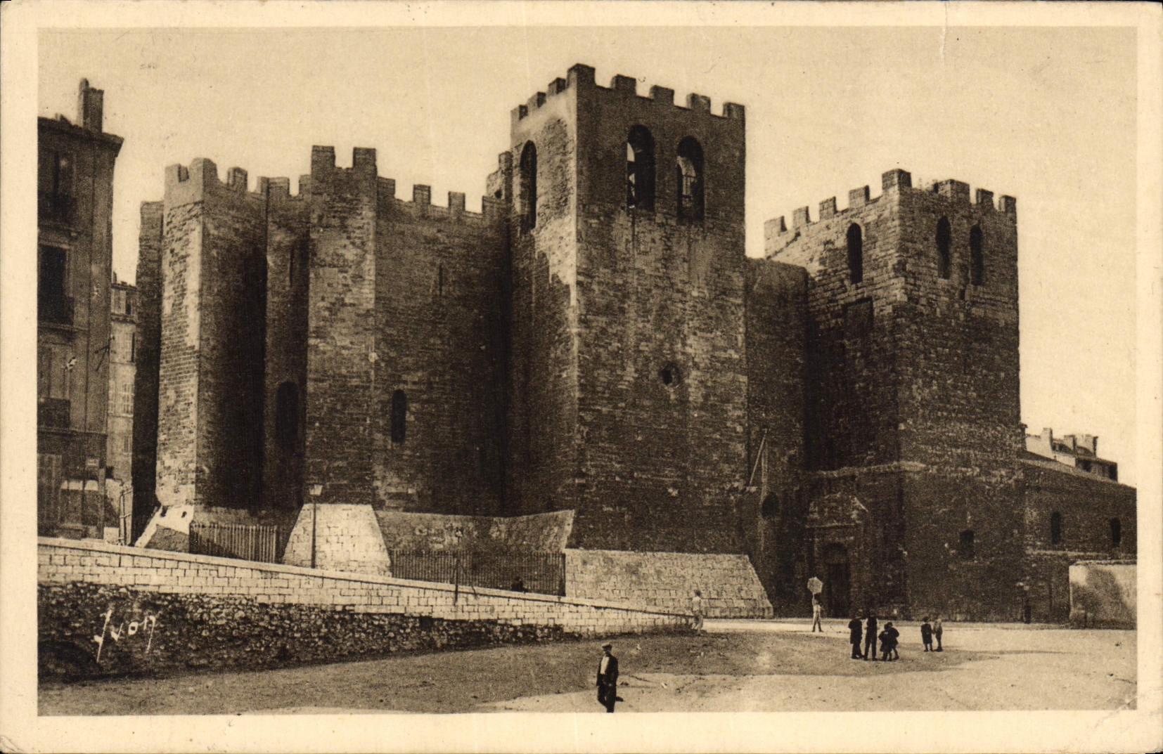 CPA Marseille (B du R) Abbaye de Saint Victor