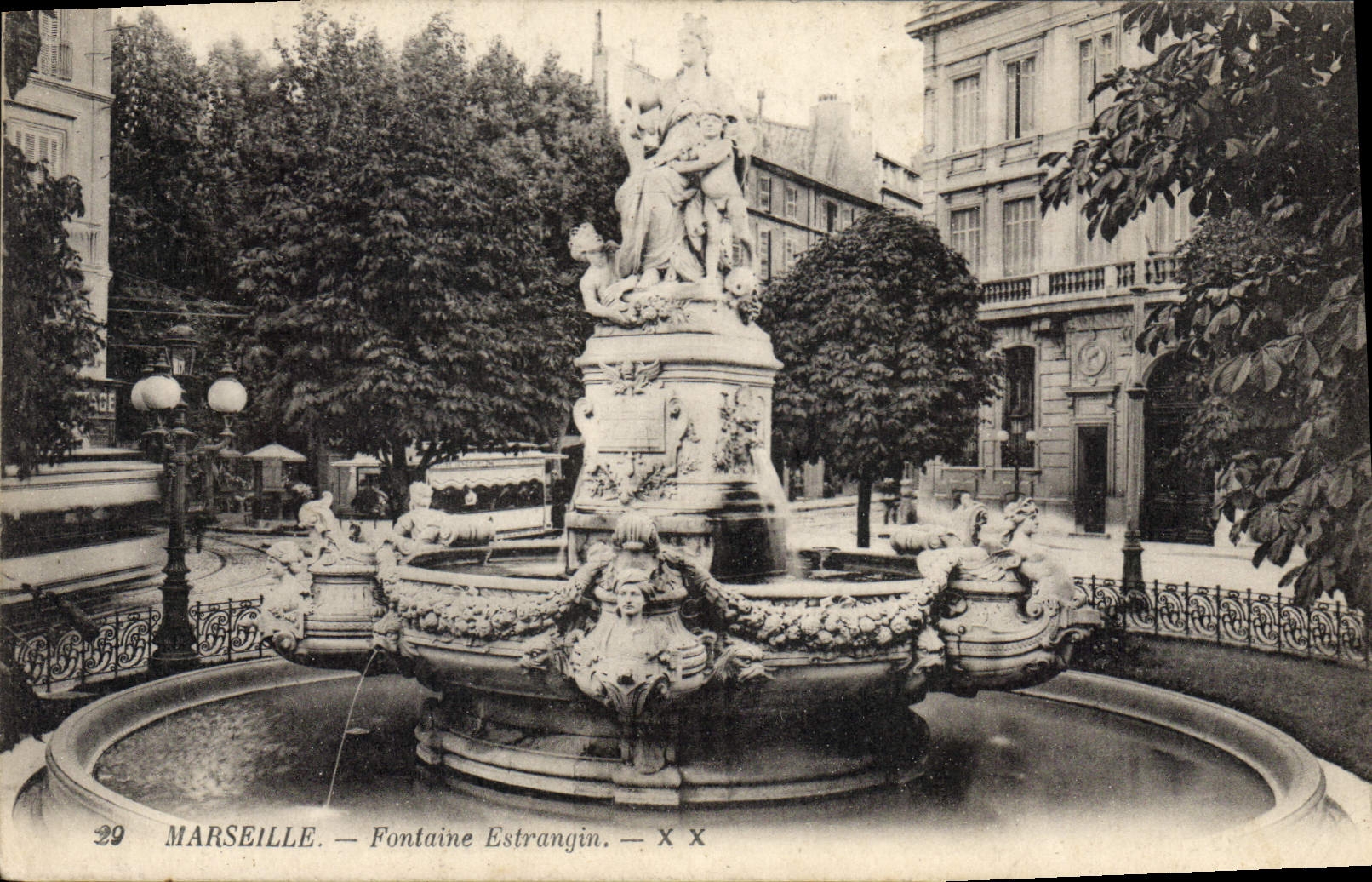 CPA Marseille Fontaine Estrangin