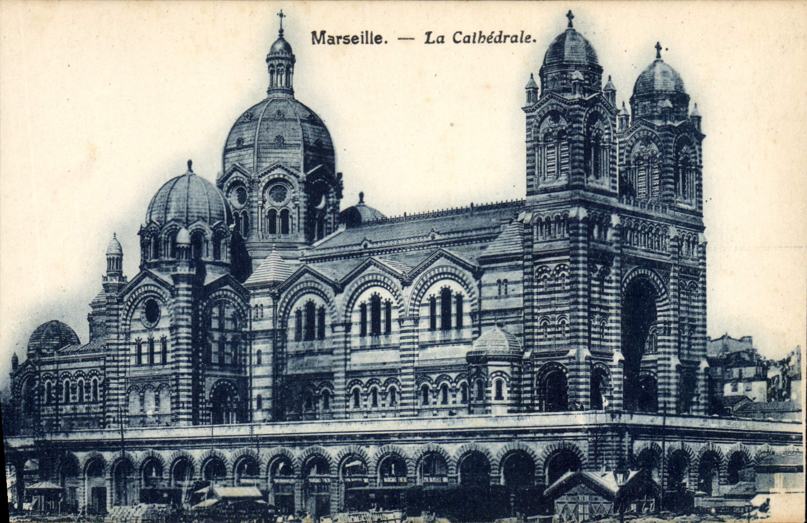 CPA Marseille La Cathedrale