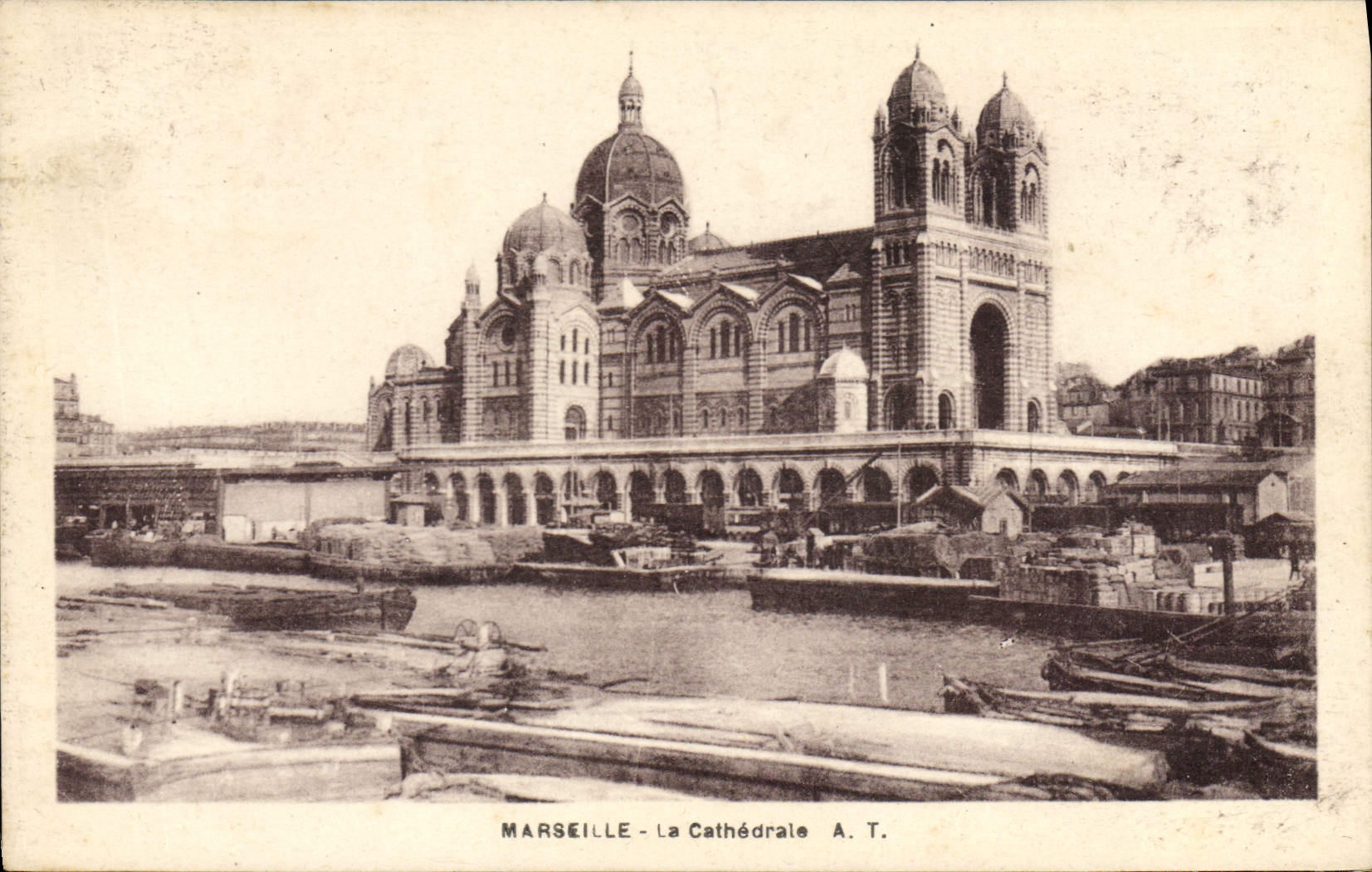 CPA Marseille La Cathedrale