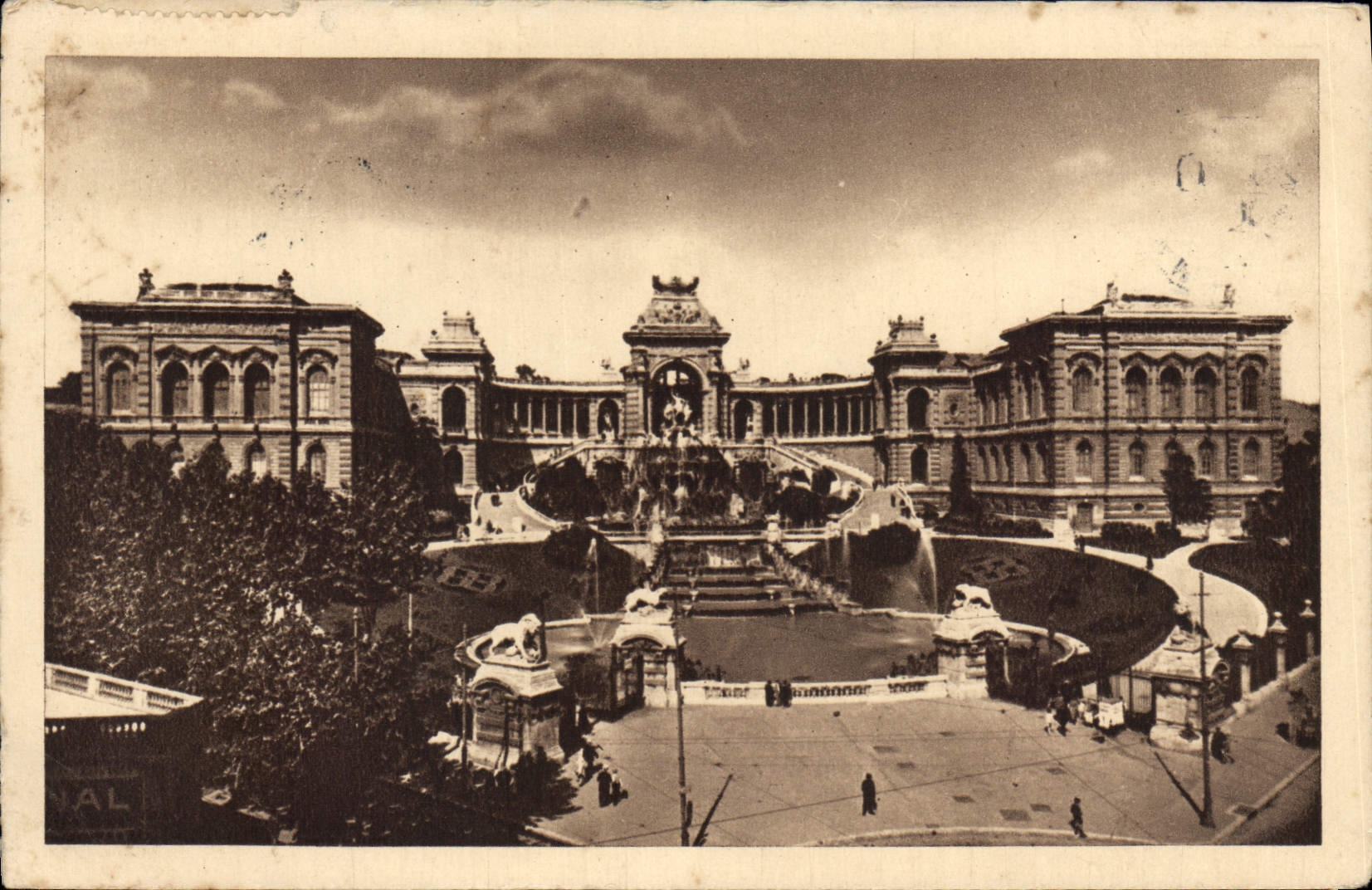 CPA Marseille Le Palais Longchamp