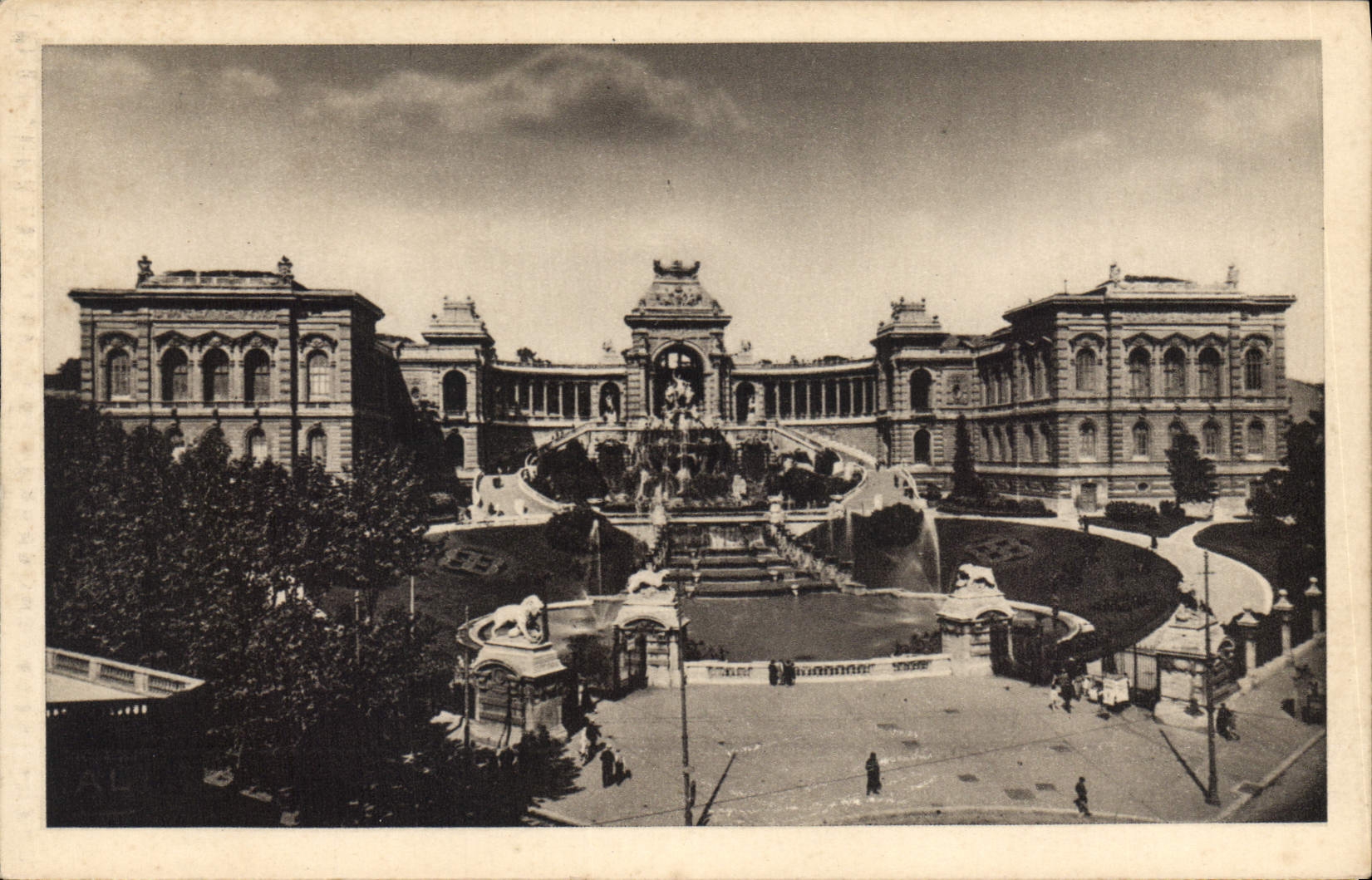 CPA Marseille Le Palais Longchamp